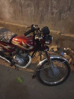 honda 125 2024 black color ma thi 2025 modal ma convert ki ha