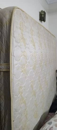 Molty Crest spring mattress