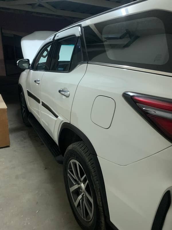 Toyota Fortuner 2017 6