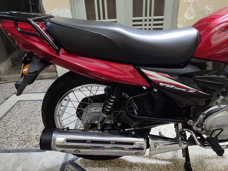 Yamaha YB125Z 2017 4