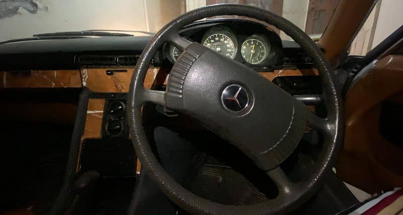 Mercedes S Class 1977 9