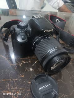 Canon 700D