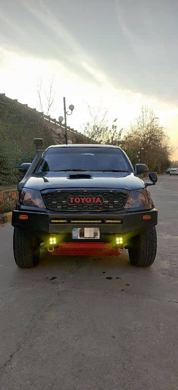 Toyota Hilux 2005 8