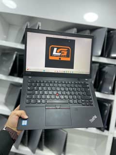 Lenovo ThinkPad T490s : Core i5 8th gen: 8/256