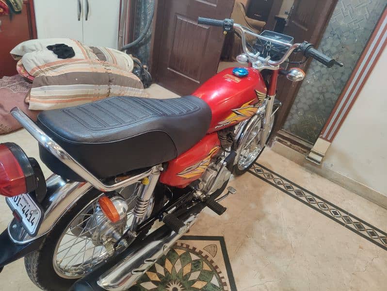 Honda 125 2021 11