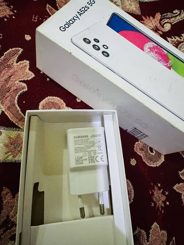 samsung A52s 5g officially PTA proved with box and charger 1