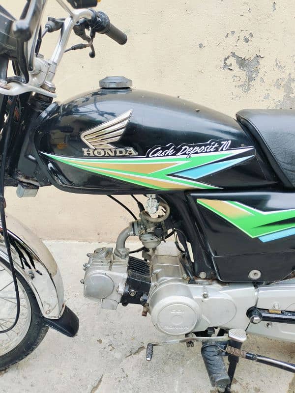 Honda 70 2013 model 4