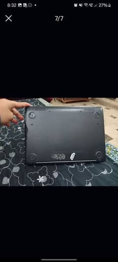 hp chromebook In gud condition