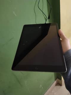 IPad 9 64Gb 9.5/10 condition