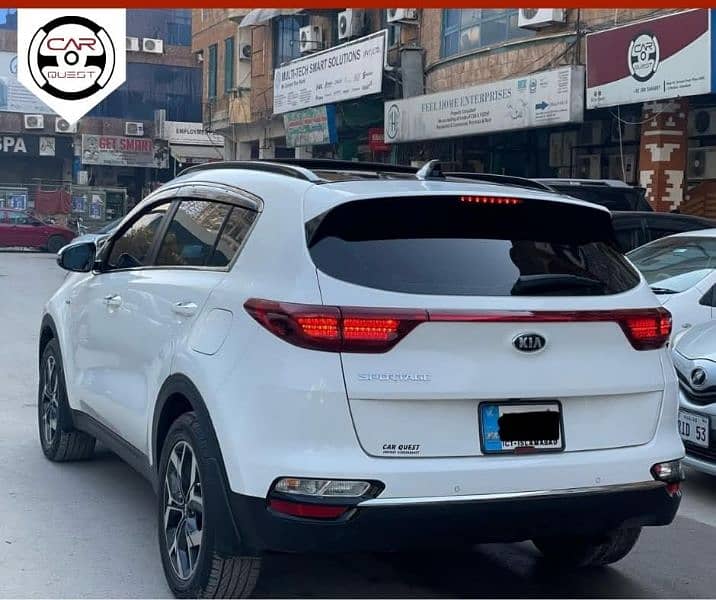 KIA Sportage AWD 2021 4