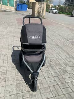 BOB baby stroller with 10/10 Condition huge Air tyre