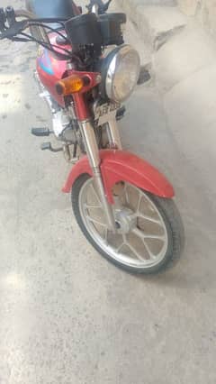 crown 100cc,good condition all documents original