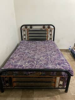 single bed with mattress