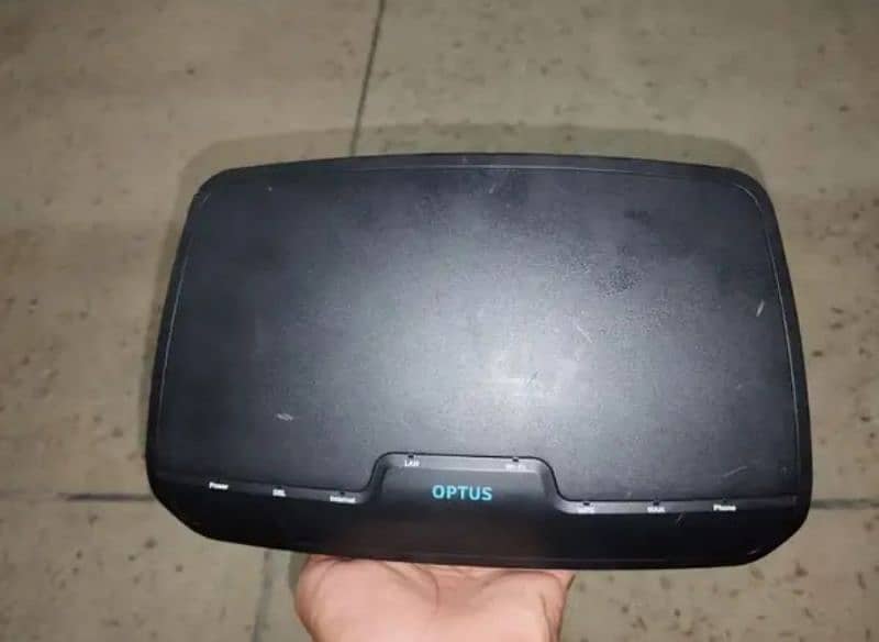 OPTUS DUAL BAND 5G ROUTER 0