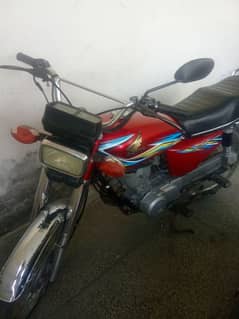 Honda 125 for Sale.  contact on 03171494693 only