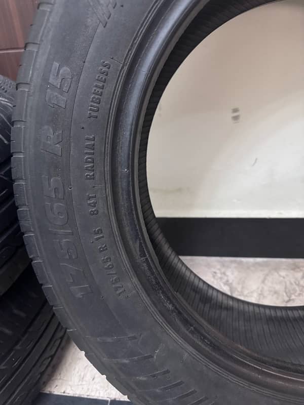 Car tyres for sale 2