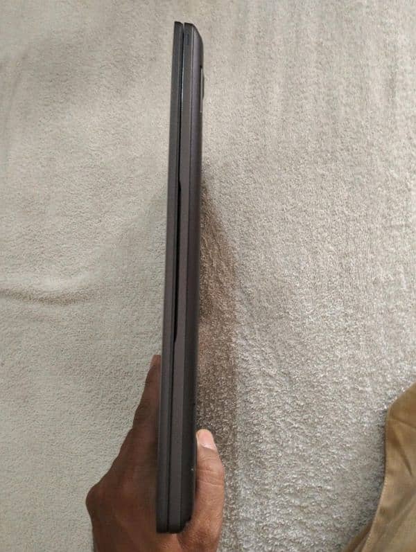 dell latitude e5400 i5 8th gn touch screen 8/256 gb ssd windows 11 7
