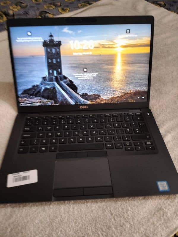 dell latitude e5400 i5 8th gn touch screen 8/256 gb ssd windows 11 14