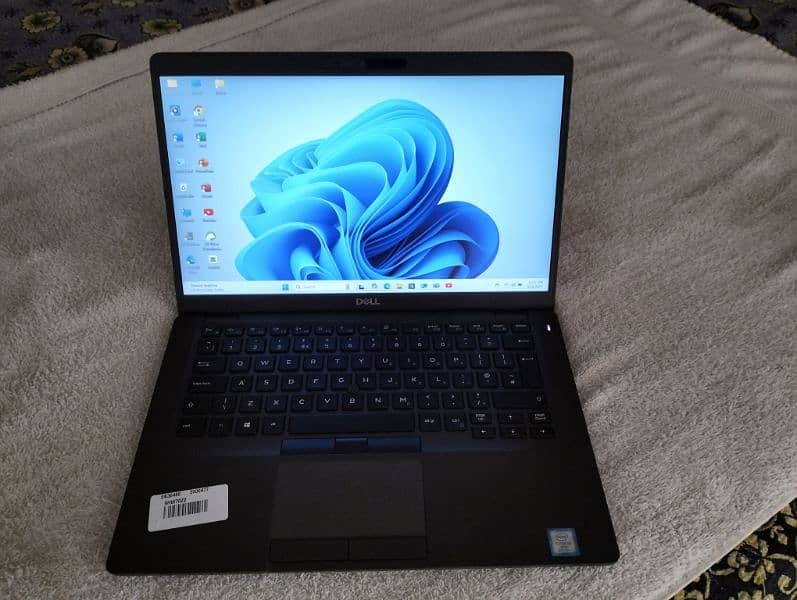 dell latitude e5400 i5 8th gn touch screen 8/256 gb ssd windows 11 18