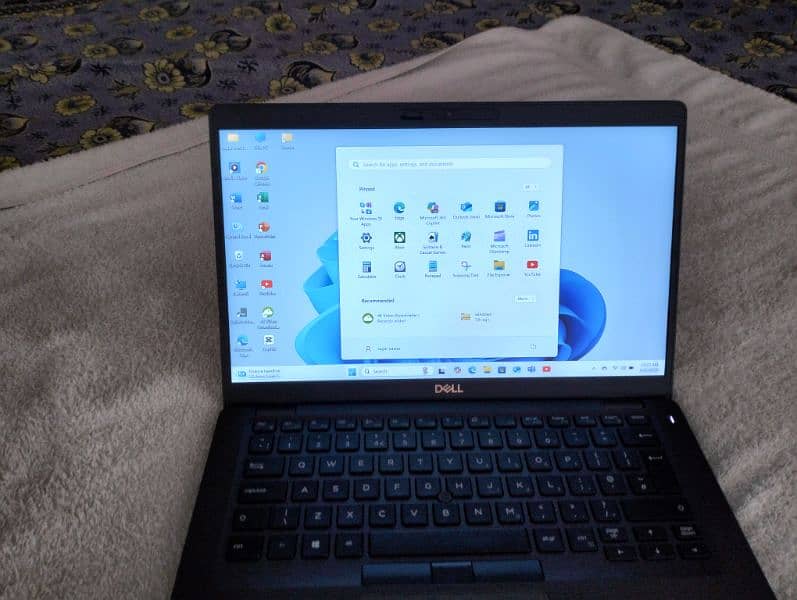 dell latitude e5400 i5 8th gn touch screen 8/256 gb ssd windows 11 19
