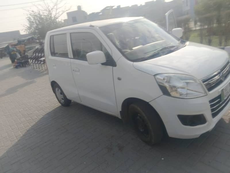 Suzuki Wagon R 2016 3