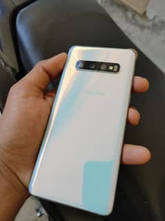 Samsung s10