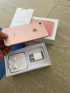 iPhone 7 128 PTA Approved 03298295983watsapp