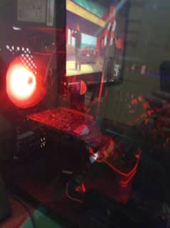 Gaming PC i5 4th gen8GB ram DDr3 100GBssd 500GBhhd RTX 760 2GB card