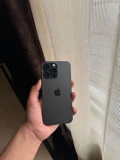 iPHONE 15 PRO MAX CANADIAN(physical + esim)JV