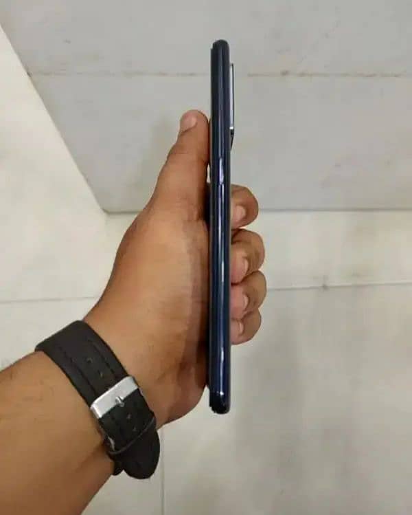 Oppo f19 2