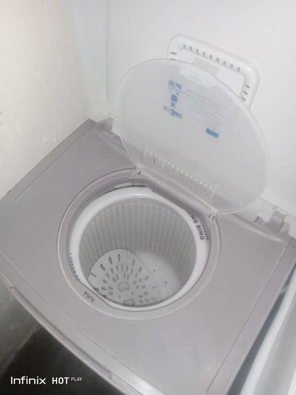 WASHING MACHINE +DYER 6