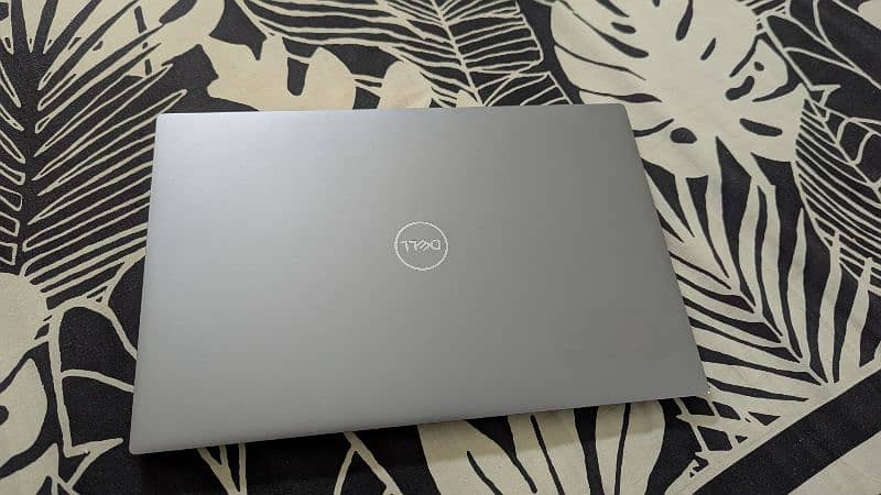 Dell Workstation 4k 5