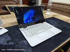 Hp Spectre X360 G2 i5 6th 8/256 Good Condition.