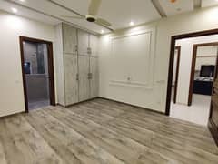 1 Kanal Out Class Luxury Upper Portion For Rent In DHA Phase 1,Block E.