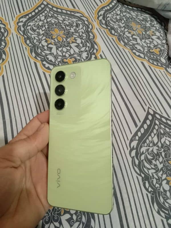 vivo y100 0