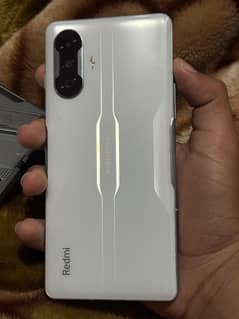 Redmi k40 Gaming phone 12/256.