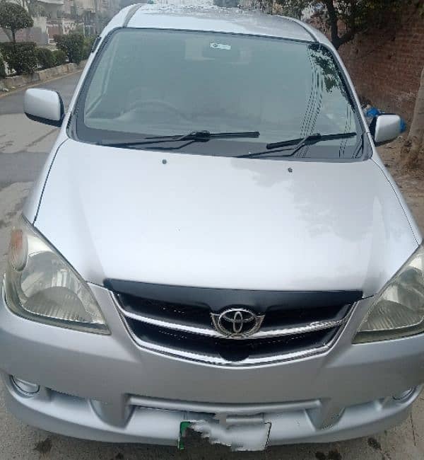 Toyota Avanza 2010 0