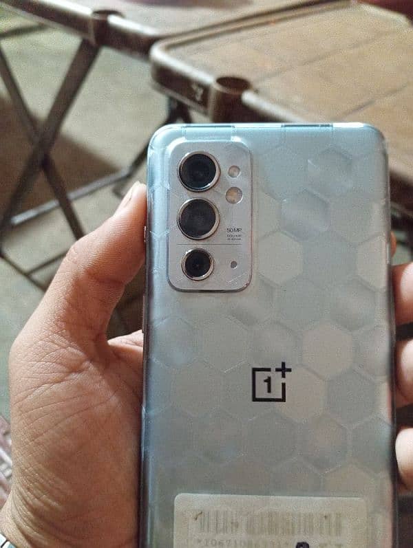 OnePlus 9rt NON PTA 5