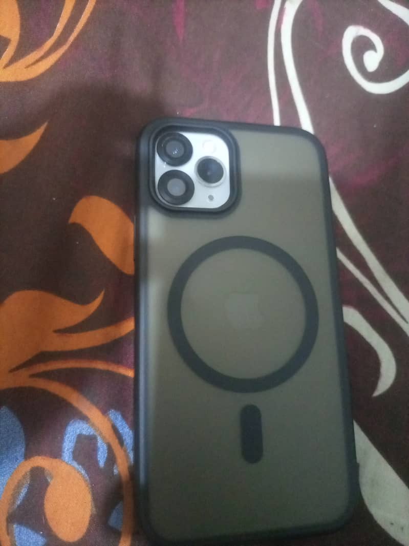 Apple iPhone 11 Pro 0