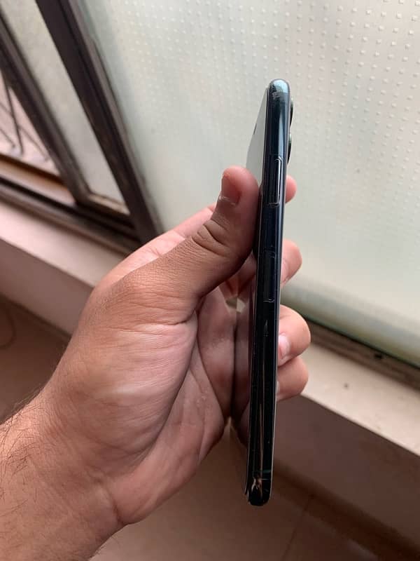 iPhone 11 Pro Max NON PTA 2