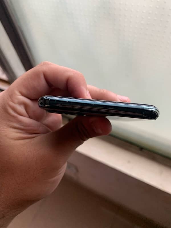 iPhone 11 Pro Max NON PTA 3