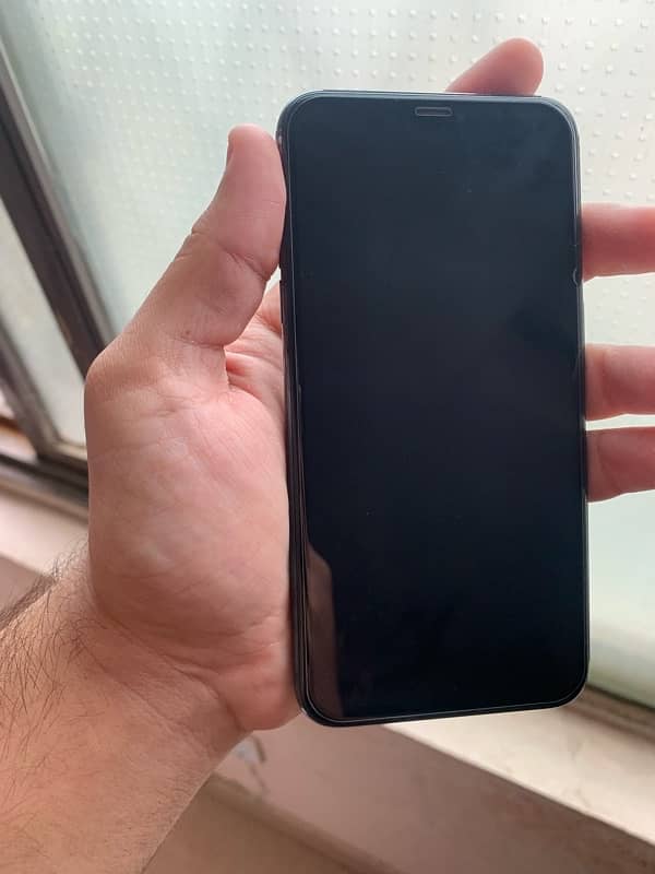 iPhone 11 Pro Max NON PTA 5