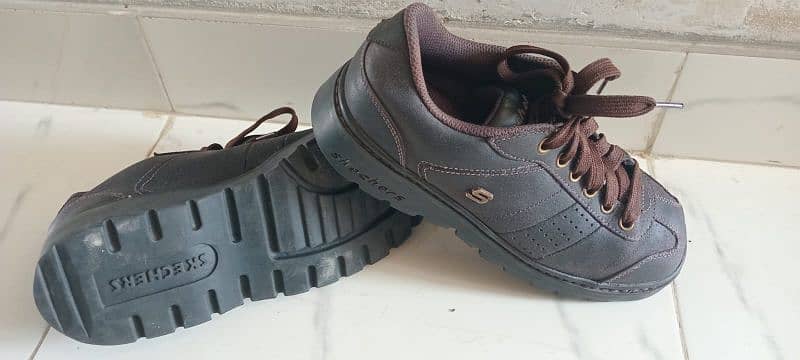 Skechers brown shoes 1