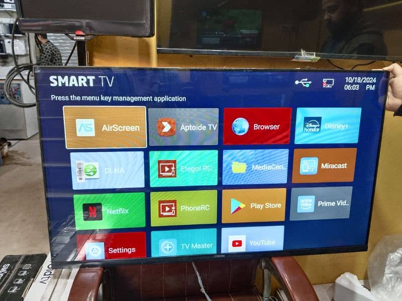 40 inch  Led TV wifi 03345354838 4