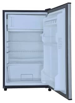 Dawlance Fridge (6 cubic feet)