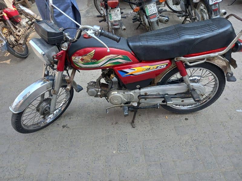 honda CD 70 8