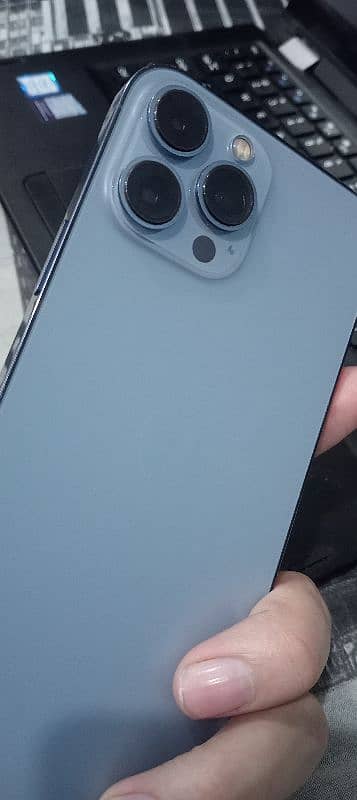 iphone 13 pro max non pta 1