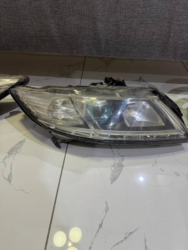 Honda CRZ Headlights 2