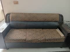 Sofa ser 3x2x1 in 10/4 condition