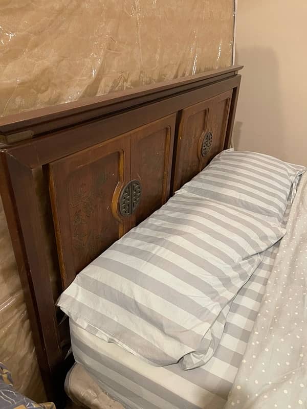 Wooden American Bed with Spring mattress 3